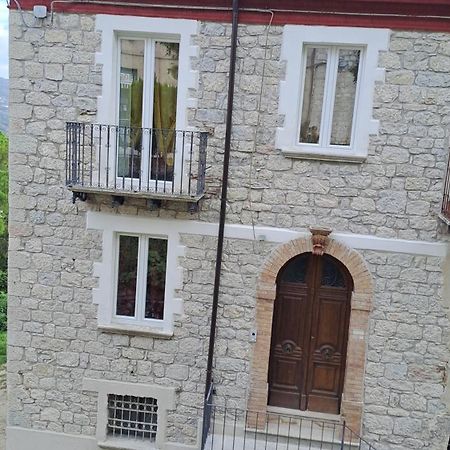 Guesthouse Affittacamere Padre Pio Morcone Centro Zewnętrze zdjęcie