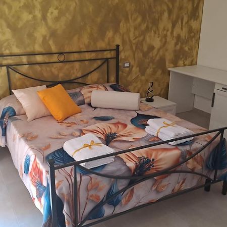 Guesthouse Affittacamere Padre Pio Morcone Centro Zewnętrze zdjęcie